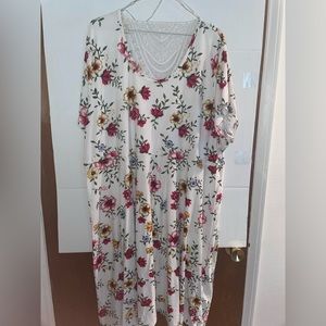 Floral stretch midi dress